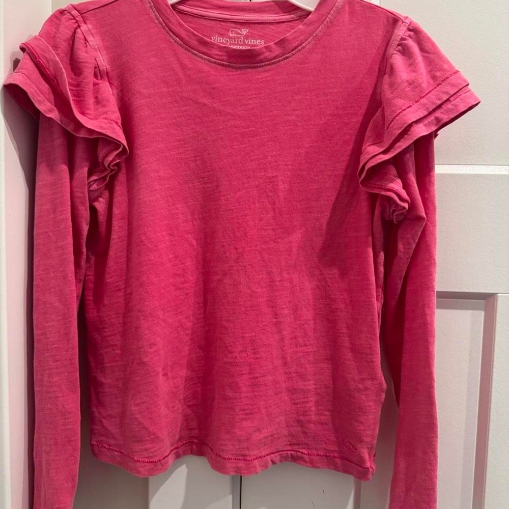 Pink Vineyard Vines girl's cotton long sleeve shirt with ruffle sleeves, size S